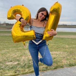 Meet your Posher, Lauren